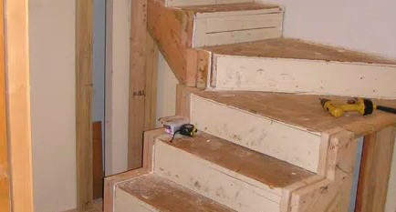 houten trap bouwen